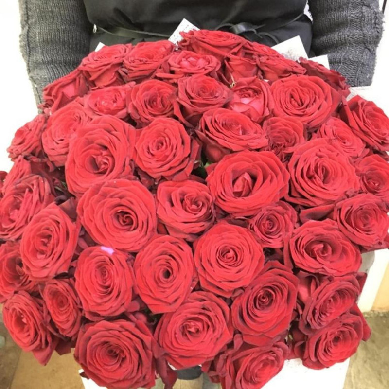 Bouquet of red roses Passion, standart