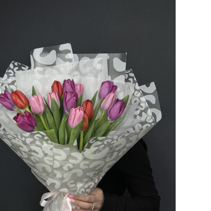 15 Dutch tulips, standart