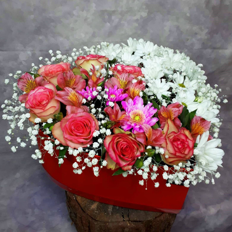 Bouquet in a box "heart" 0064368, standart