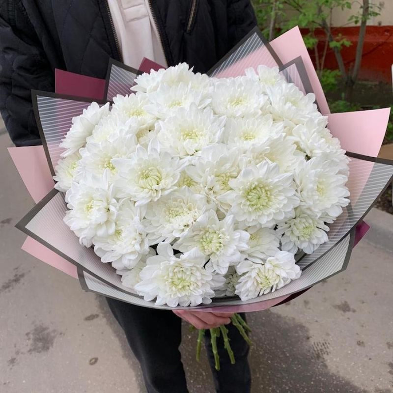 Bouquet of 11 chrysanthemums Baltika, standart