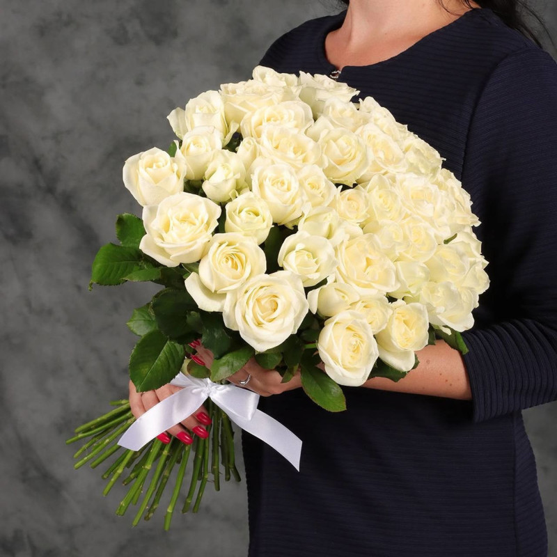 Bouquet of 35 white roses, standart