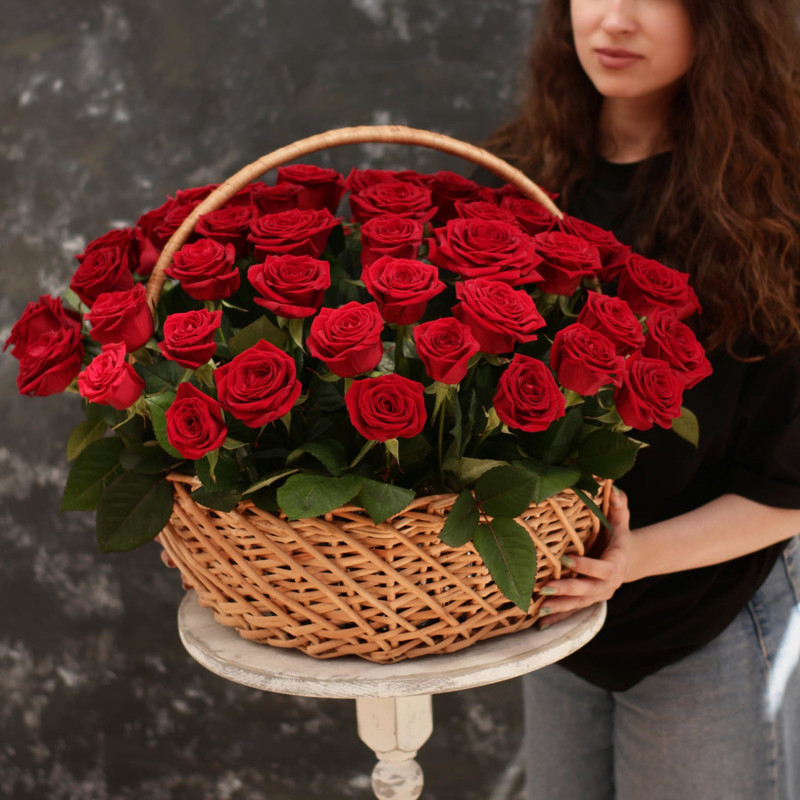 51 "Red Naomi" roses in a basket, standart