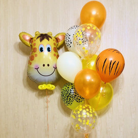 Safari Africa balloons with giraffe
