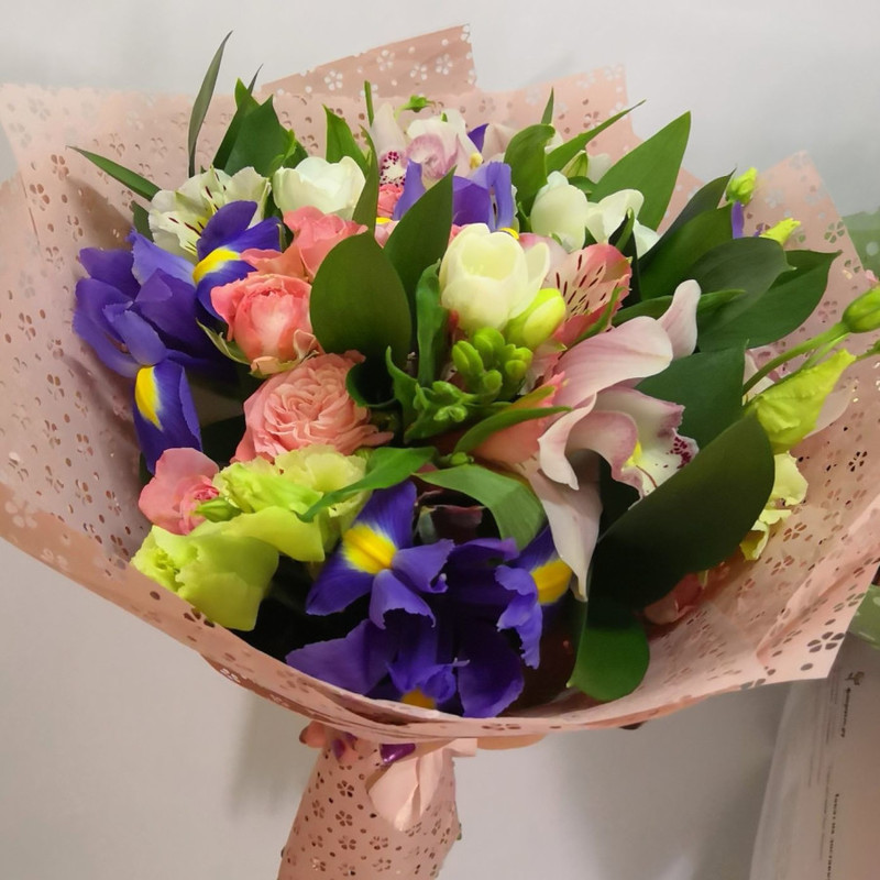 bouquet with irises and cymbidium orchid, standart