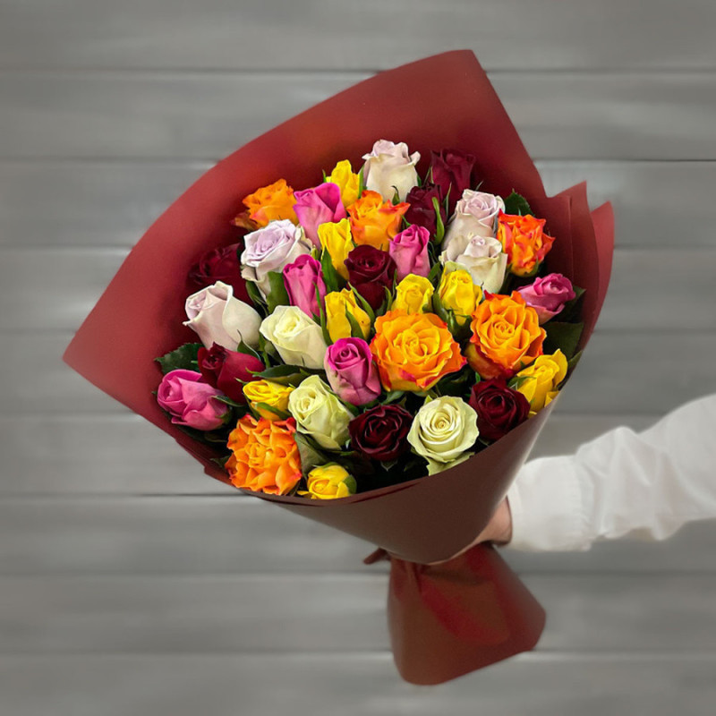 Bouquet of 31 multi-colored Kenyan roses, standart