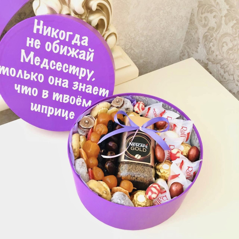 Sweet bouquet of dried fruits and sweets, standart