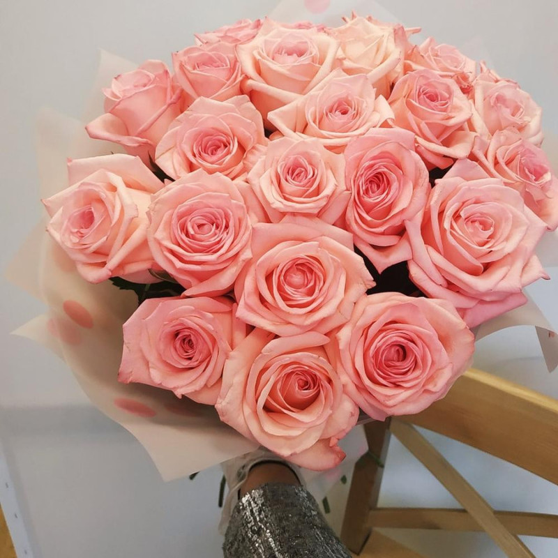 Розовые розы  ( 17 шт), стандартный