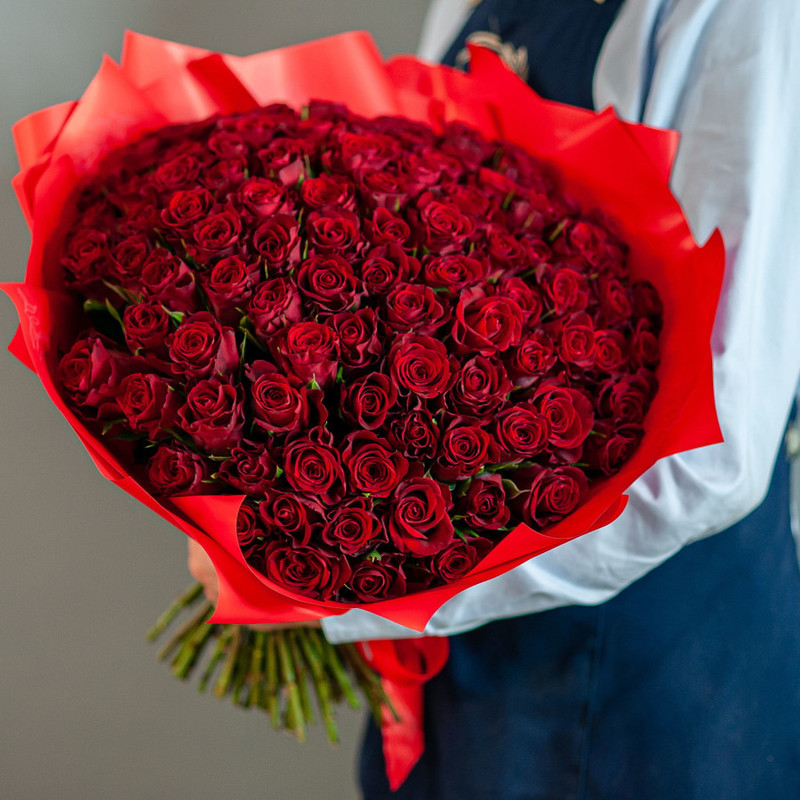 101 red roses in a package, standart