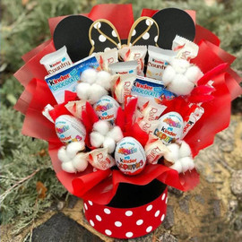 Sweet Bouquet of Minnie Mouse