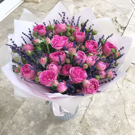 Bouquet peony spray rose Misty Bubbles with lavender