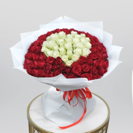 Bouquet of red and white Roses 101 pcs