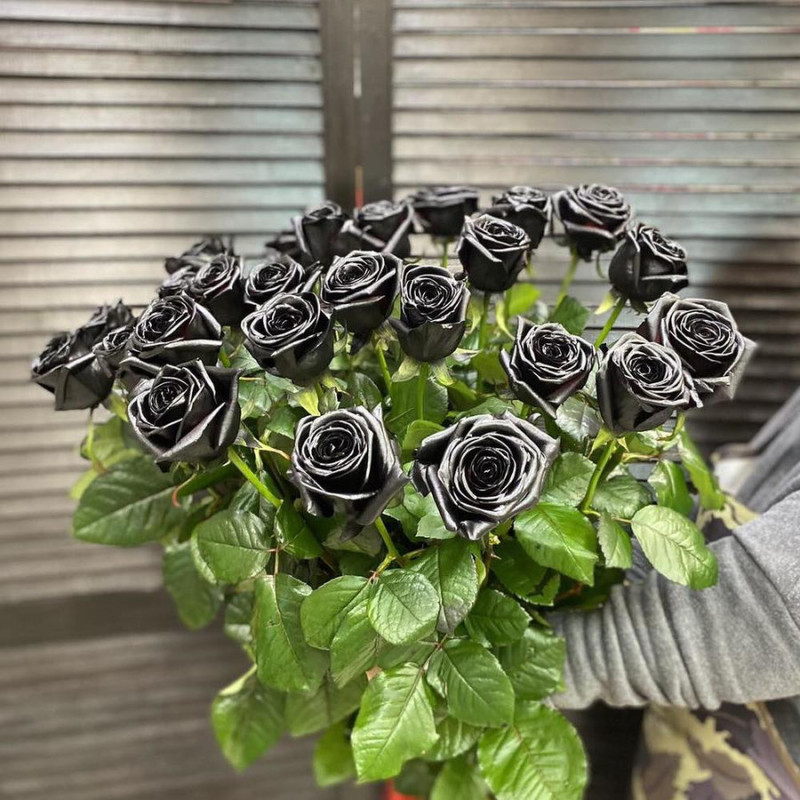 Букет из 25 черных роз, стандартный