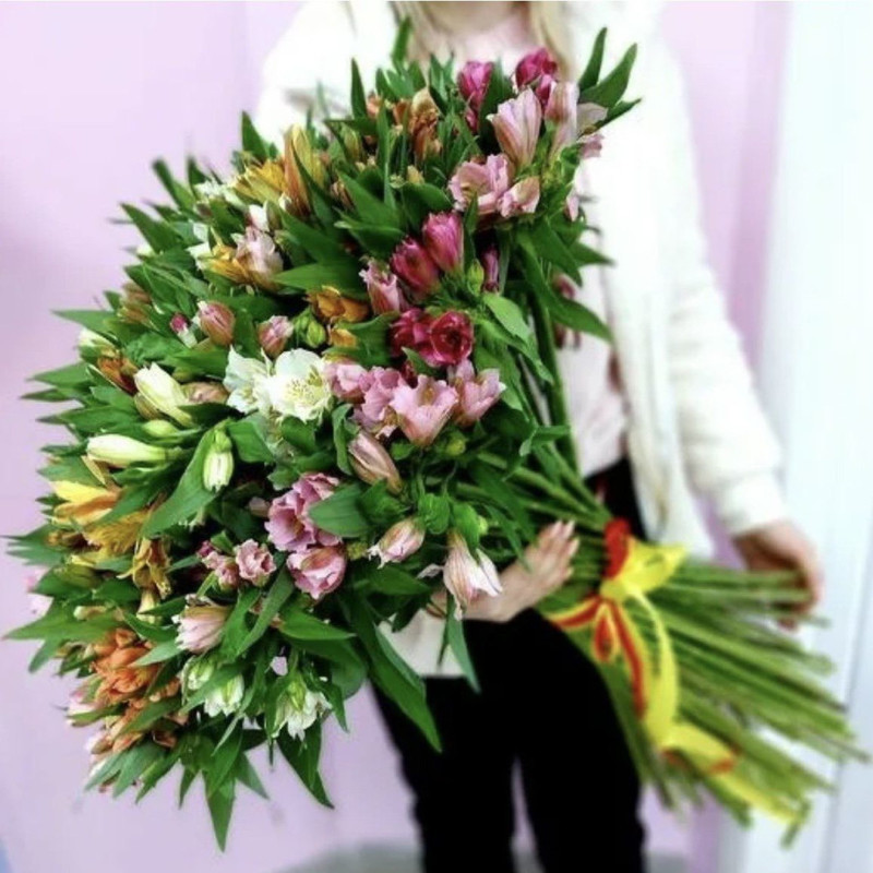 Bouquet for your beloved girl 101 Alstroemeria, standart
