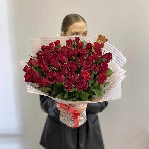 ROMANTIC RED ROSE Handheld Bouquet in Mantua, NJ - Lavender & Lace Florist  & Gift Shop