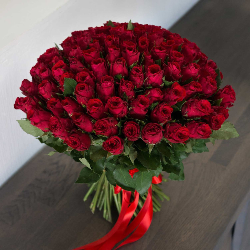 101 красная роза (40-50 см), стандартный
