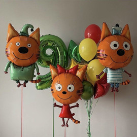 Set of balloons with figures Three cats