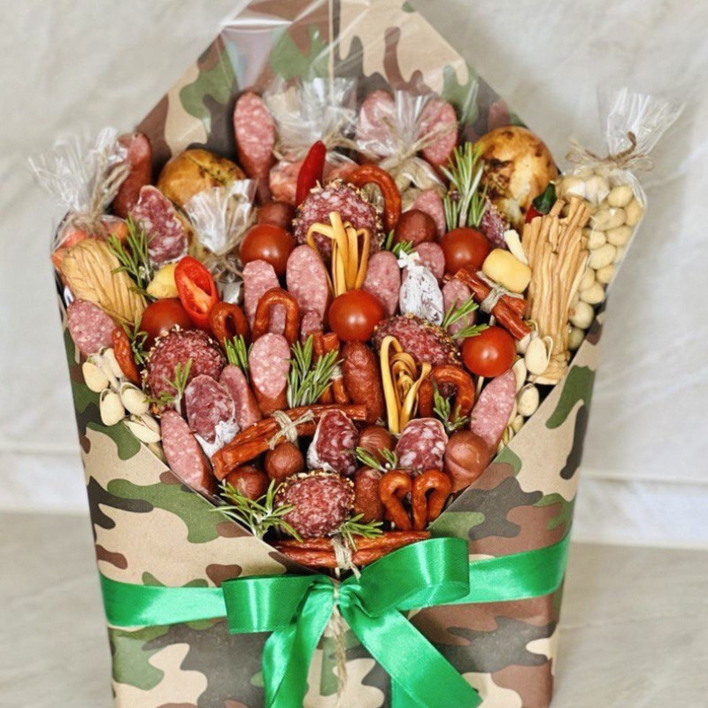 Men's bouquet of sausages and snacks, standart