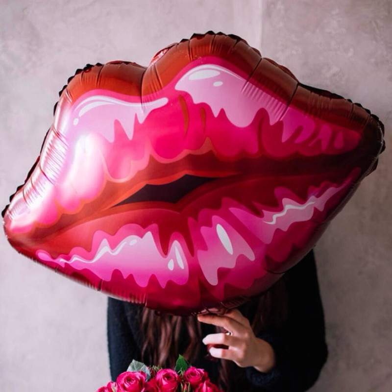 Large balloon “Kiss” with helium, standart