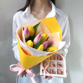 Spring combo - tulips and candies