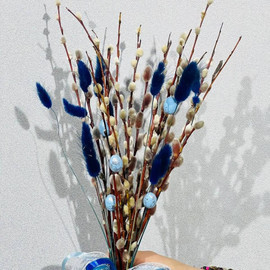 Spring bouquet of willow and dried flowers