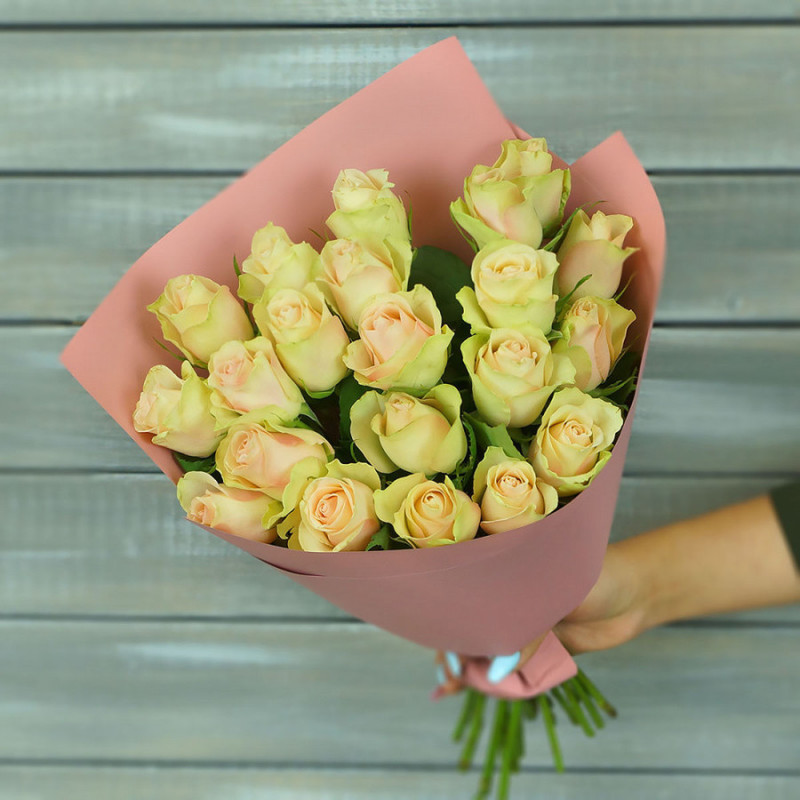 25 green-pink roses per package (40 cm), standart
