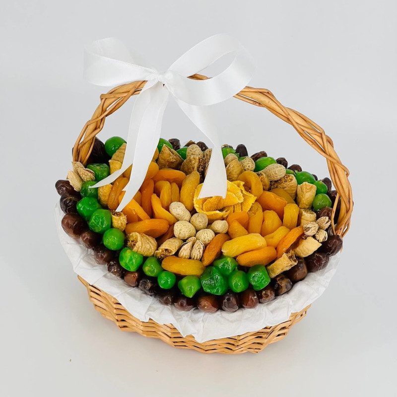 Basket with dried fruits, standart