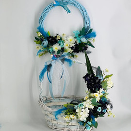 Easter composition 2 in 1 wreath and basket with artificial flowers