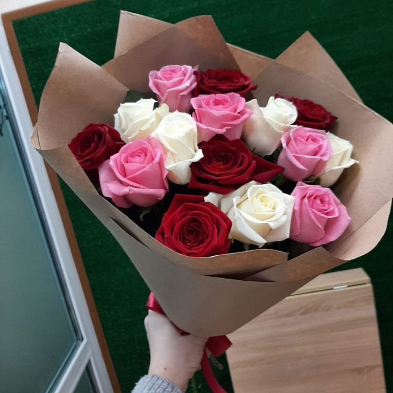 15 multi-colored roses, standart