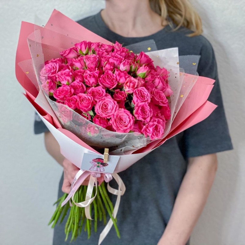 Mono bouquet of spray roses, standart