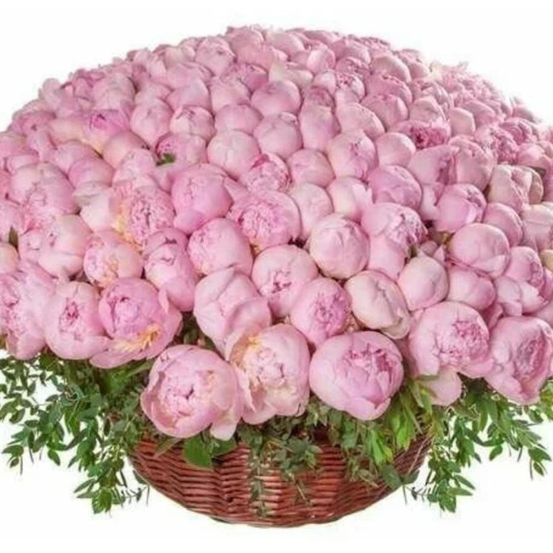 Bouquet 201 pale pink peony in a basket with greenery, standart