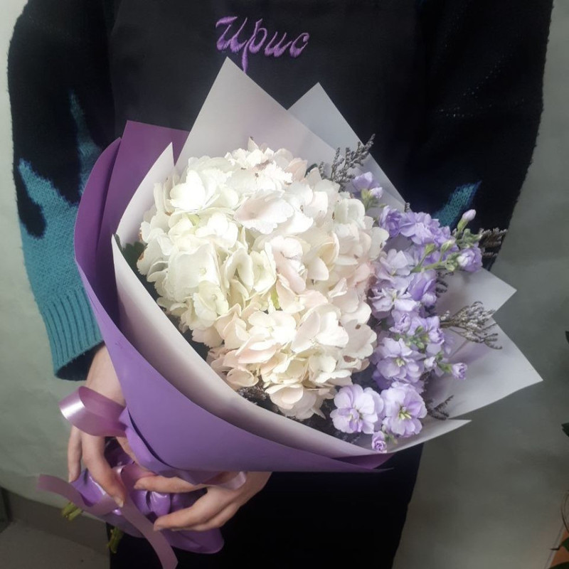 Bouquet with Blue Hydrangea, standart
