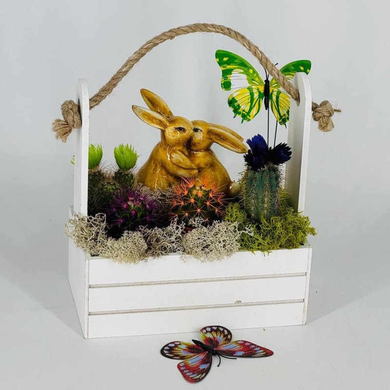Мини сад композиция кактусов в деревянном ящике с зайчиками, стандартный