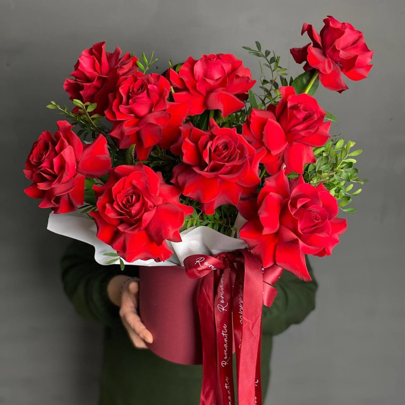Red French roses, standart
