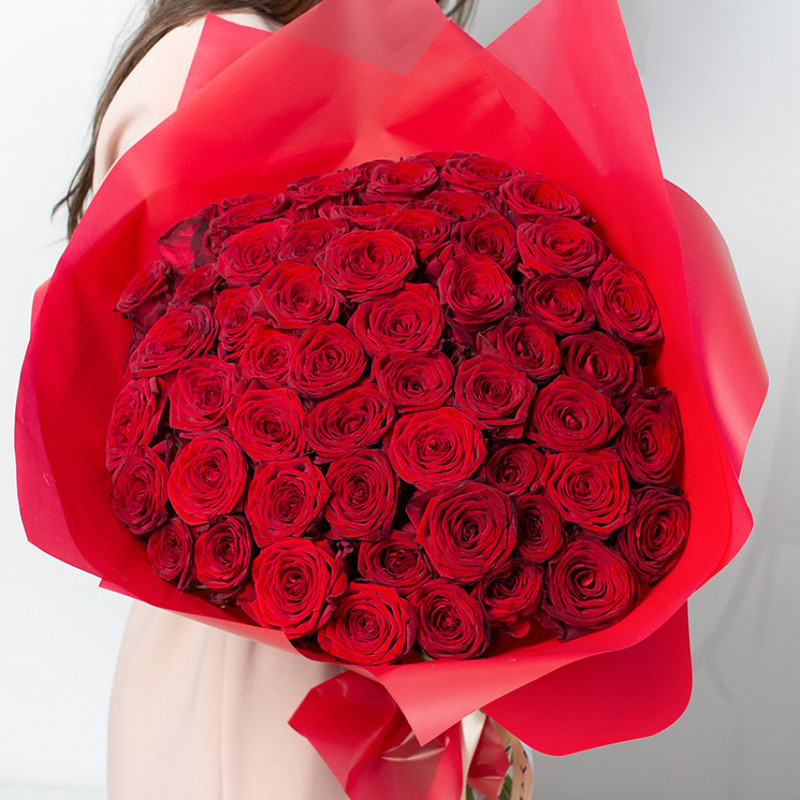 Bouquet of fresh flowers from burgundy / red roses 51 pcs. (40 cm), standart