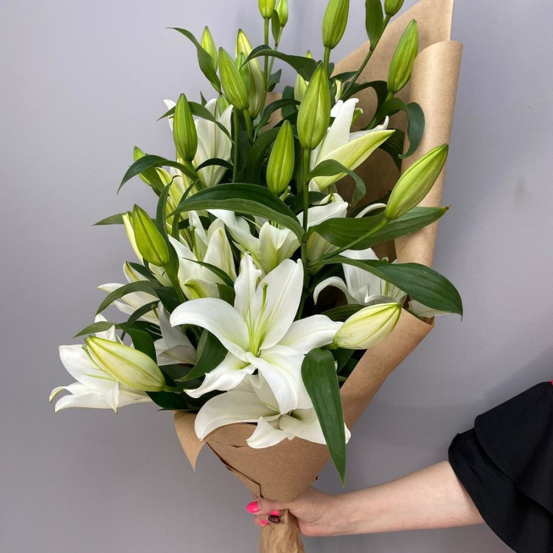Bouquet of 7 lilies, standart
