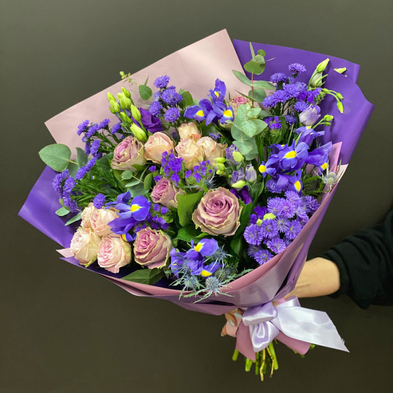 Bouquet of asters, irises and roses, standart