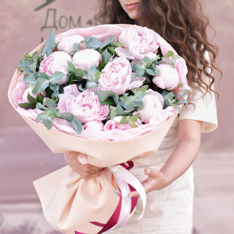Bouquet of peonies "Sarah Bernhardt" r. L, standart