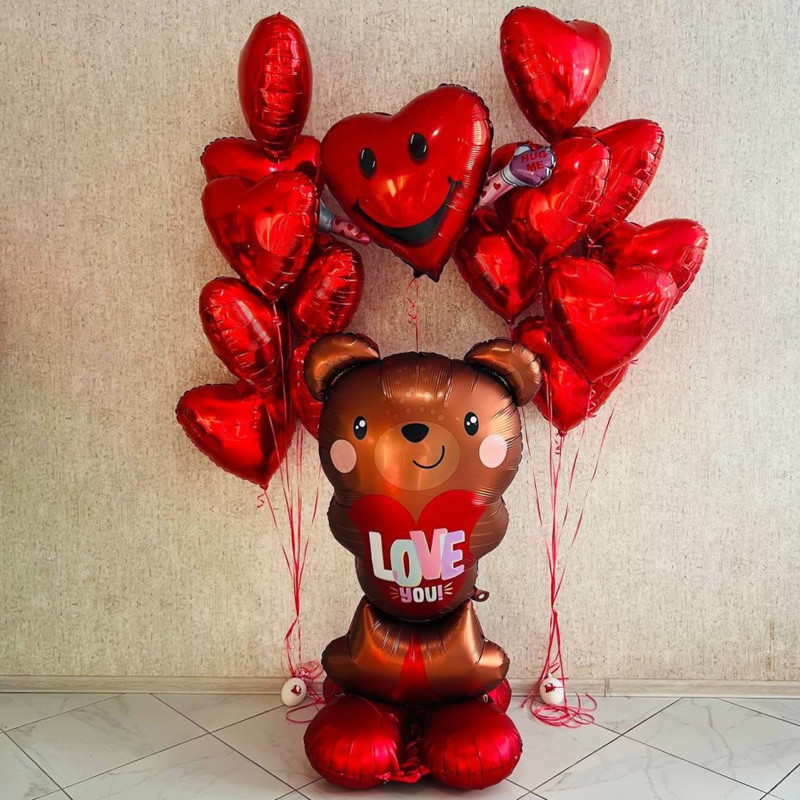 Композиция шаров на 14 февраля большой шар мишка с сердечками, стандартный