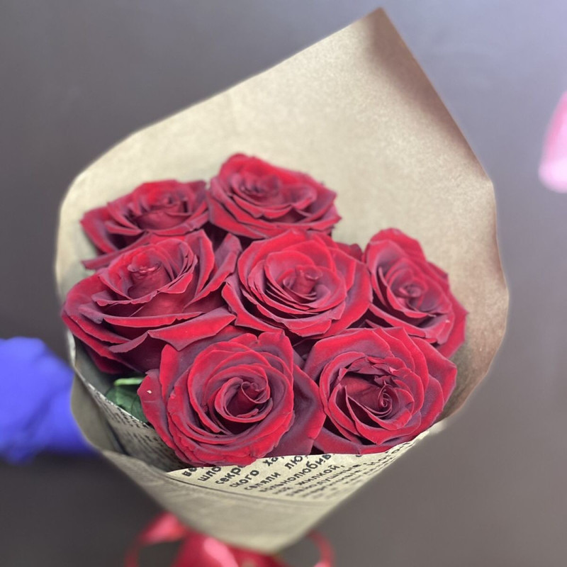 Bouquet of premium burgundy roses, standart