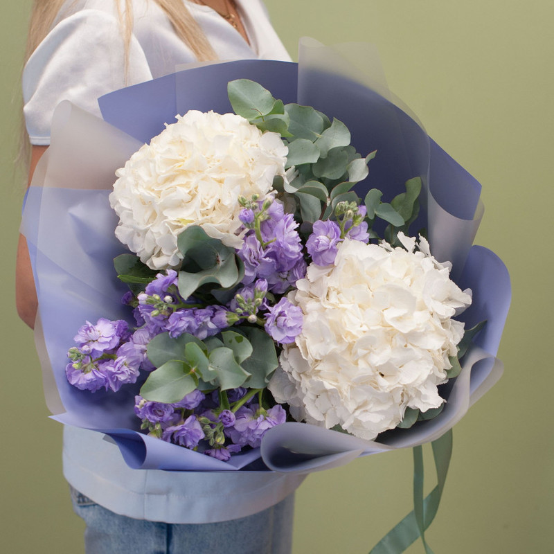 Bouquet of flowers "Mercury", standart