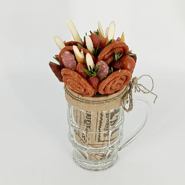 Male bouquet in a beer mug