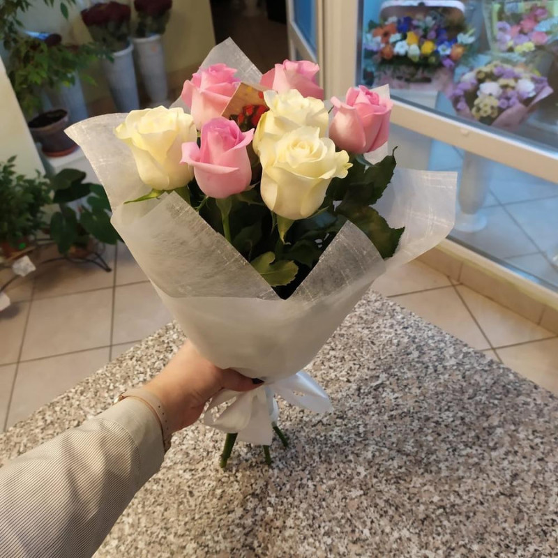 Bouquet of 7 roses, standart