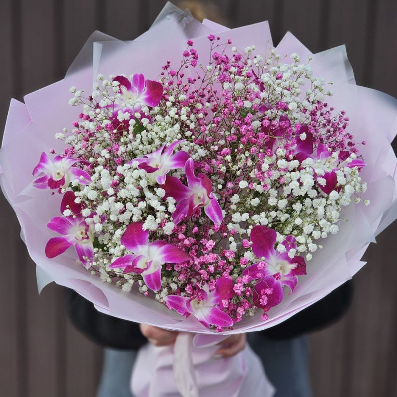 bouquet with gypsophila and dendrobium, standart