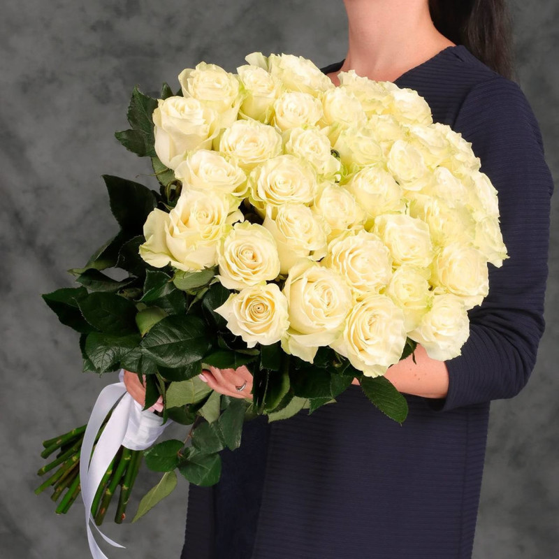 Bouquet of 31 white roses, standart