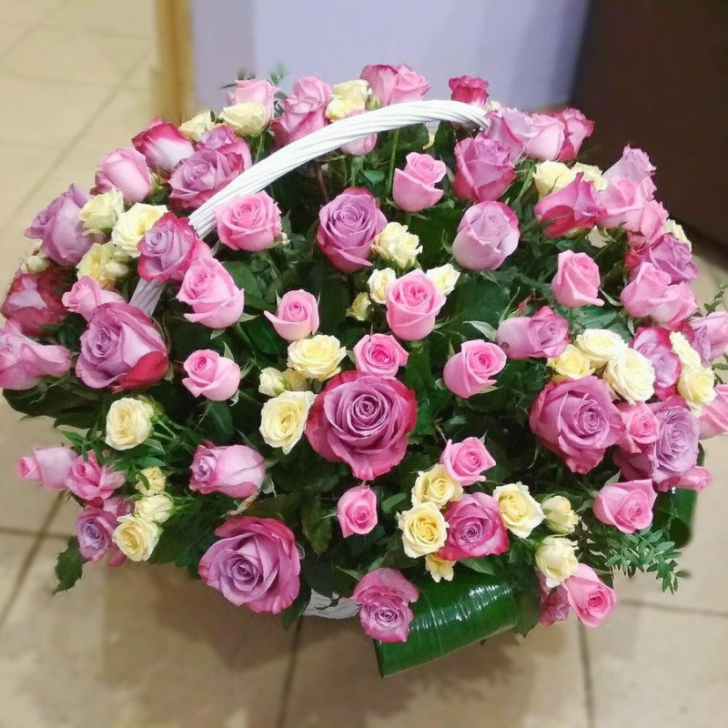 Flower basket "Roses", standart