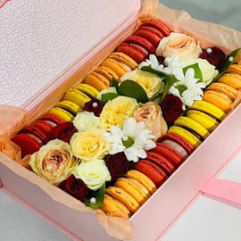 Sweet box for LOL for St. Valentine's Day