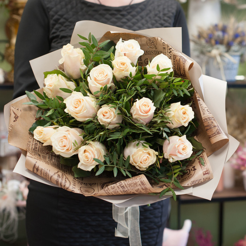 Bouquet of roses "Cream tenderness", standart