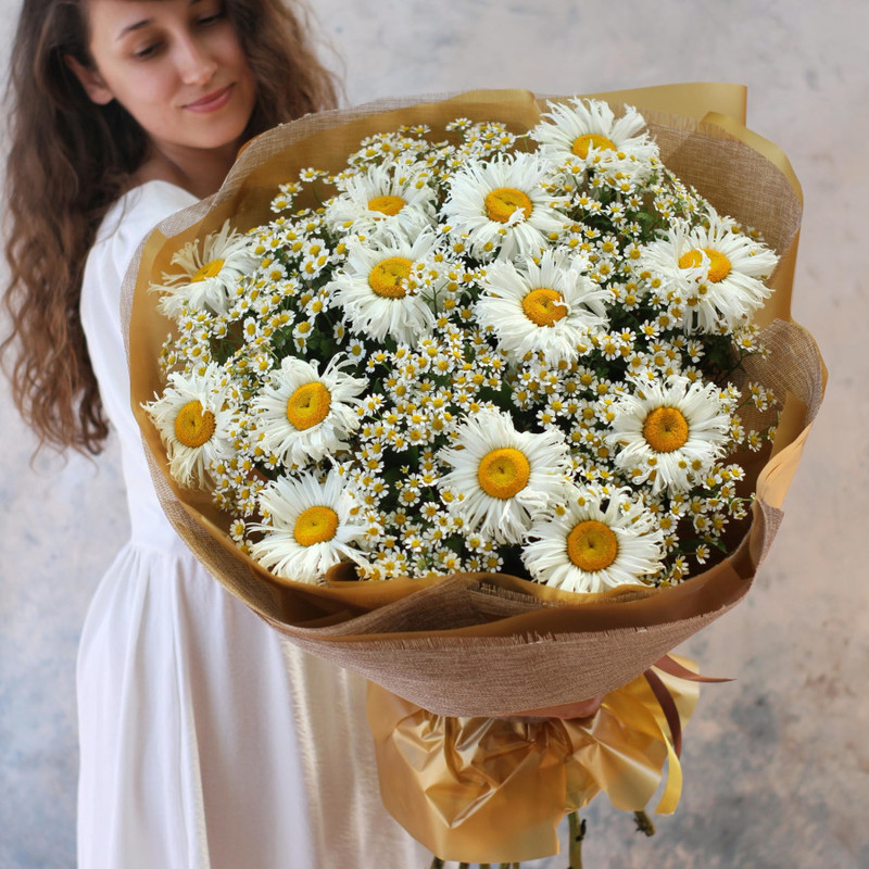 Bouquet of daisies "Solar Universe" r. XL, standart