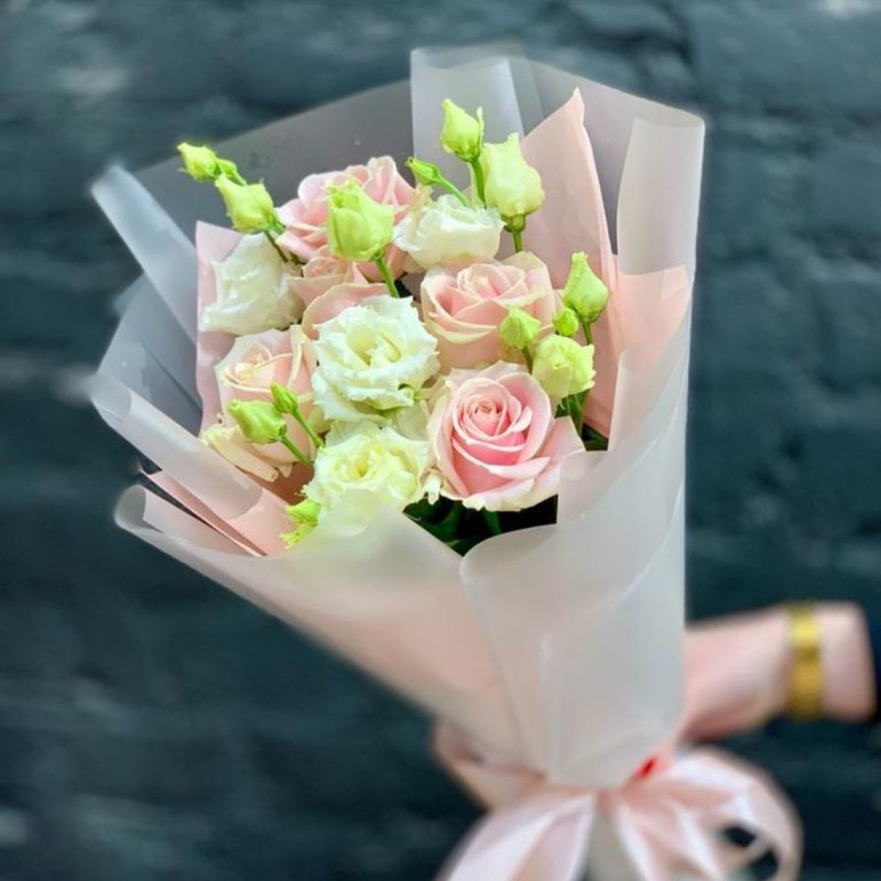 Bouquet with roses "peach tenderness", standart