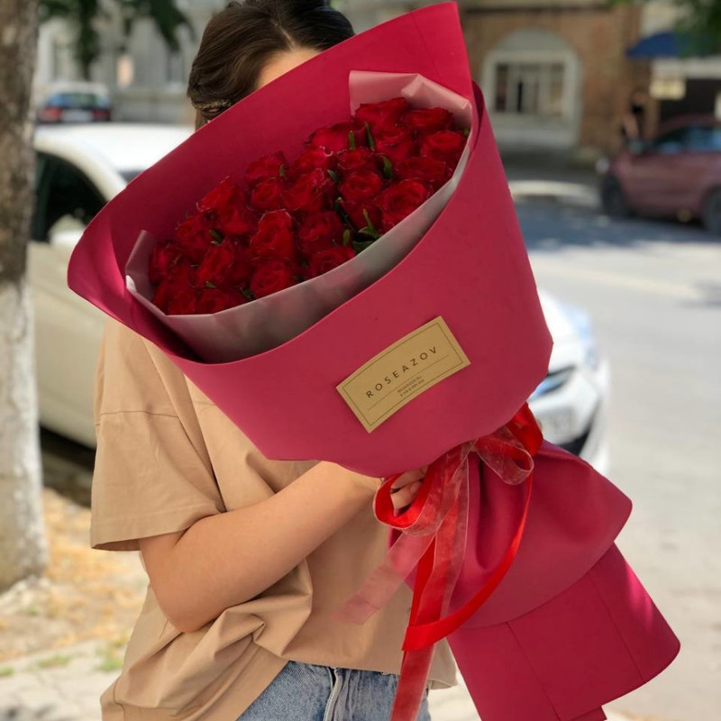 Mono bouquet of 25 red roses, standart